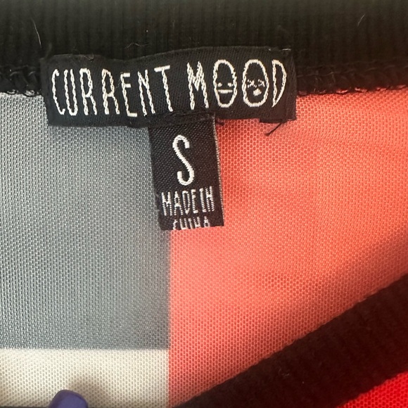 Current Mood Mesh Long Sleeve Top Red Black & White Size Small - Picture 3 of 4